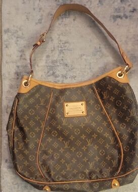 Louis Vuitton GALLERIA GM HOBOBAG